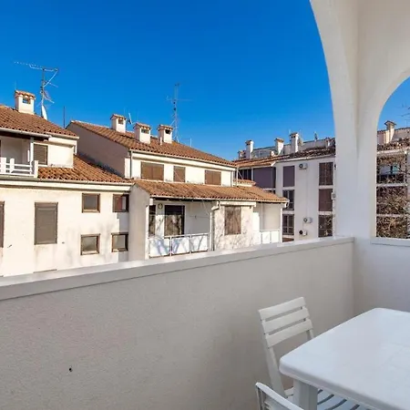 Apartment Rona Volta