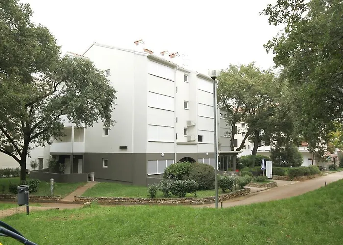 Rona Volta Apartment Porec